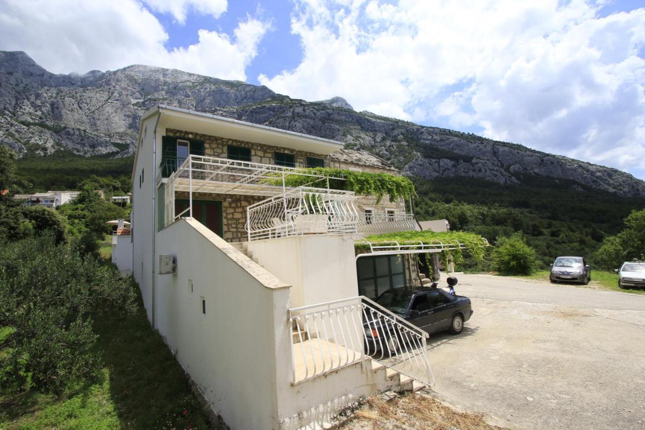 Holiday Home Макарска Экстерьер фото